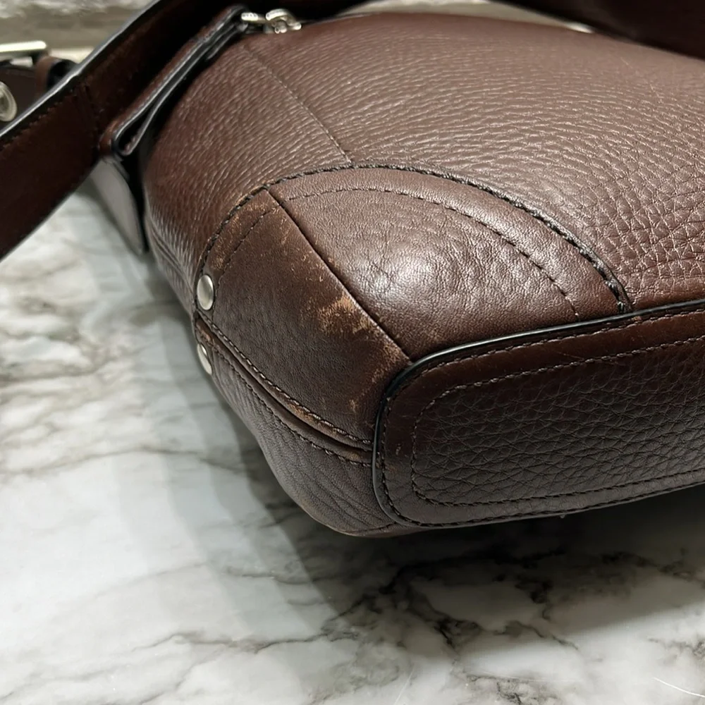 Coach Vintage Brown Pebbled Leather Crossbody Shoulder Bag Sling in GUC - Picture 8 of 16